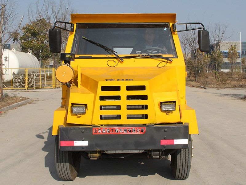 CSQ-5T矿用双排运输车